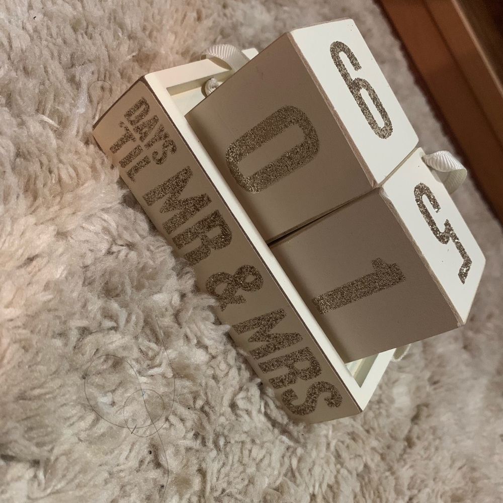 Wedding countdown blocks